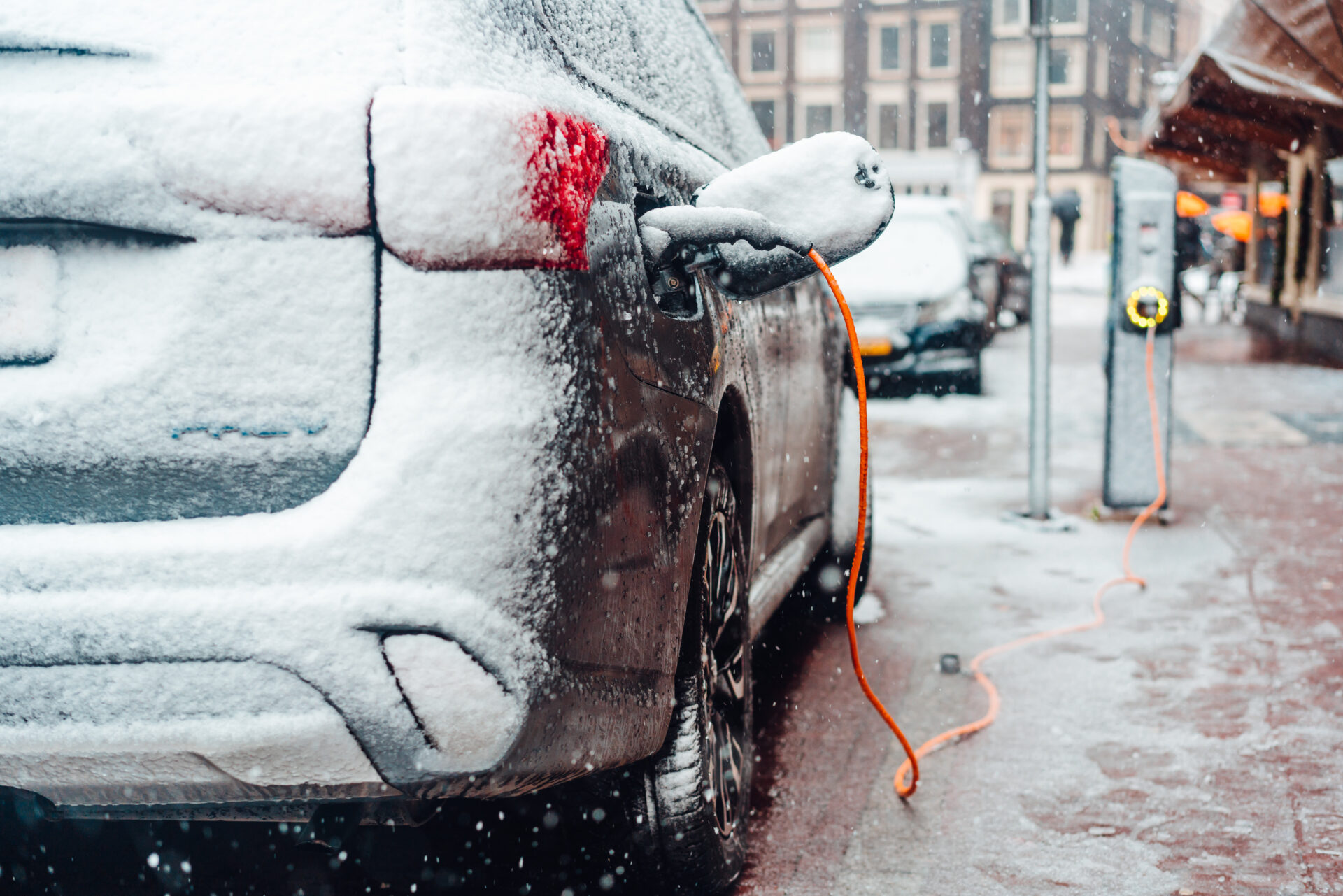 Electric car plug charging in the winter | Warrantywise